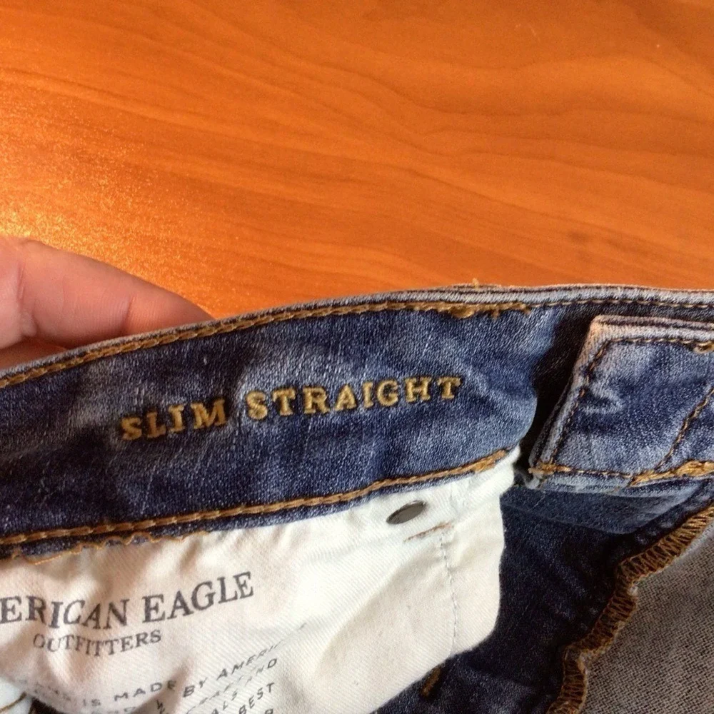 American Eagle Outfitters Men's Blue Distressed Slim Straight Jeans 31/32